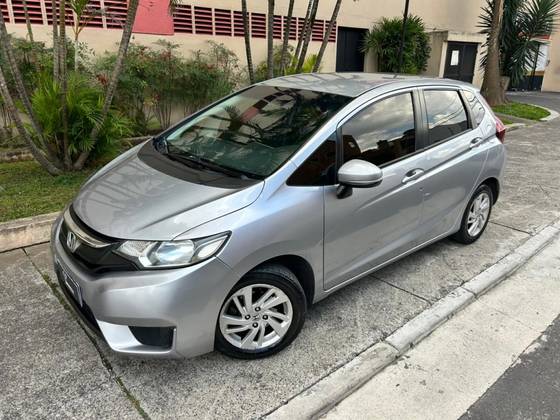 HONDA FIT 1.5 LX 16V FLEX 4P AUTOMÁTICO HONDA FIT 1.5 LX 16V FLEX 4P AUTOMÁTICO
